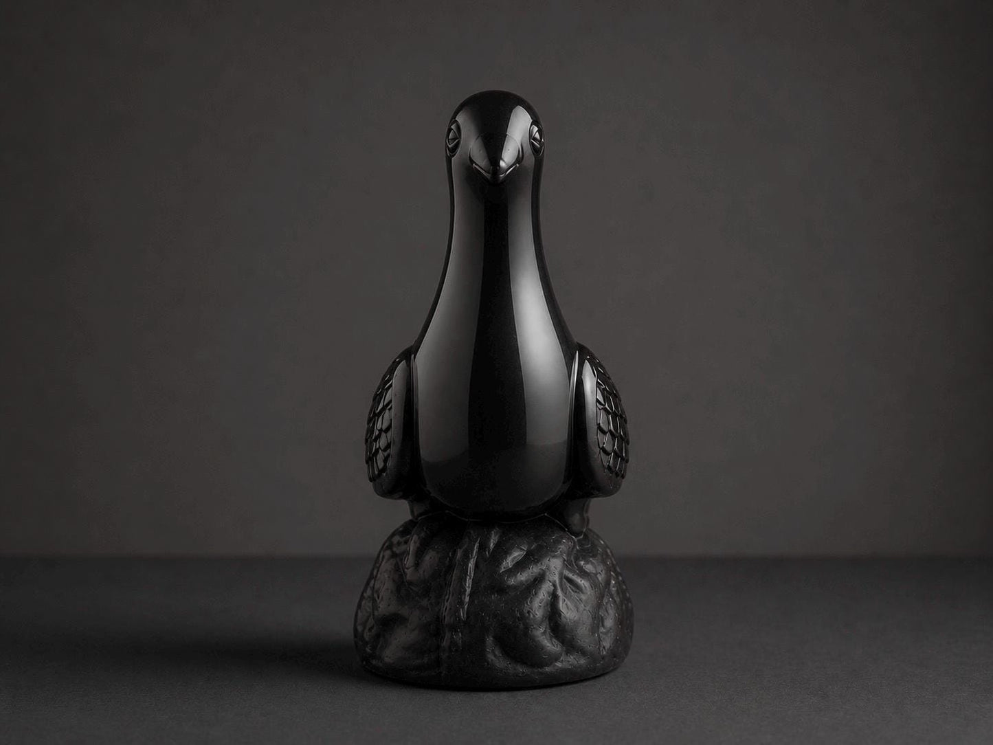 MIDNIGHT DOVE | Gloss Black