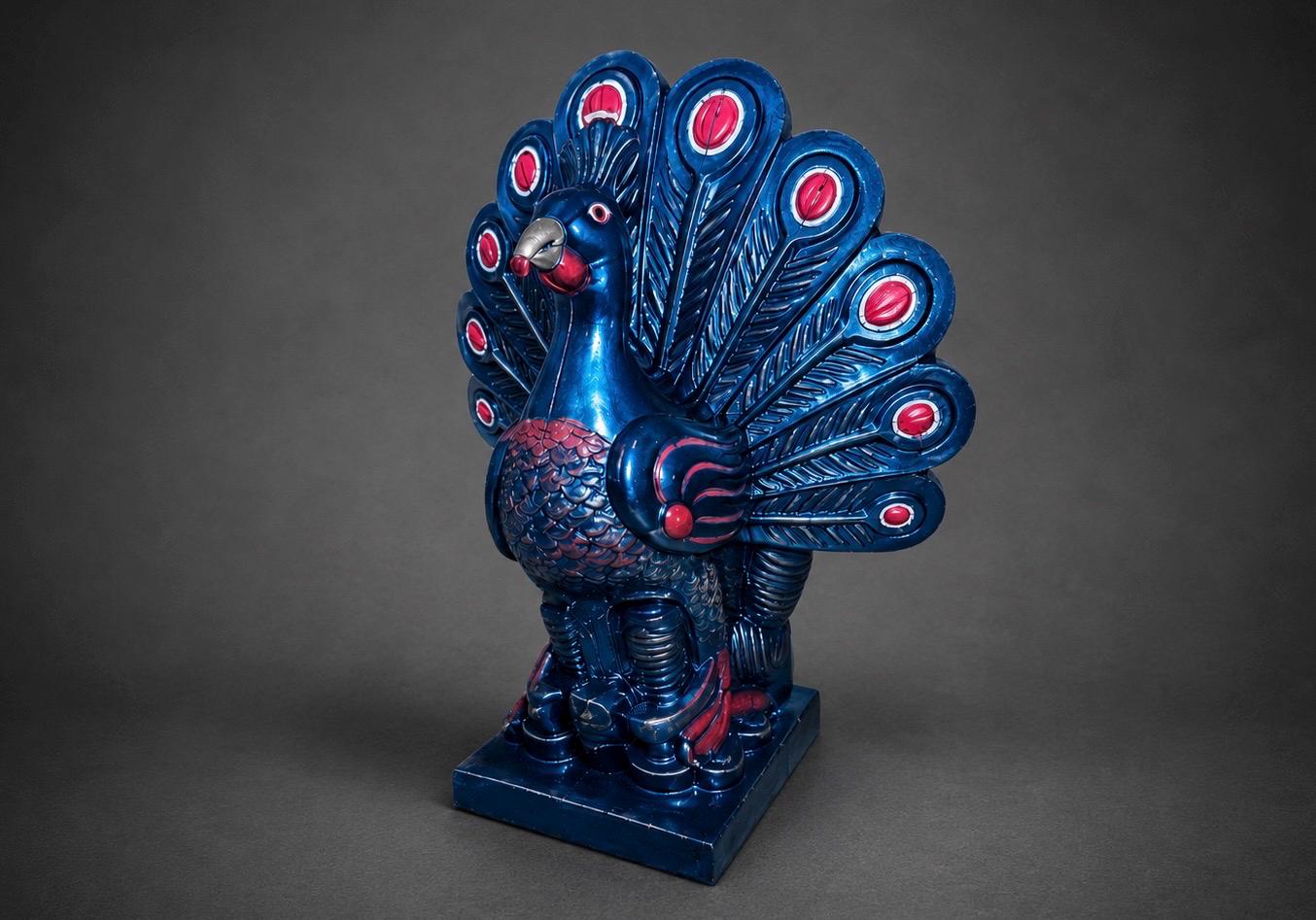 ROYAL FEATHERS | Blue Pink